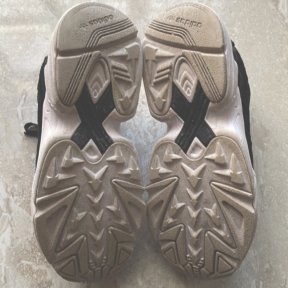 Adidas Originals Falcon, 6.5 - Picture 11 of 13